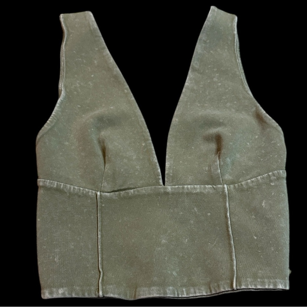 ZARA Cropped Side Zip Halter Top in Vintage Earth Green. Size Small. - Picture 2 of 9